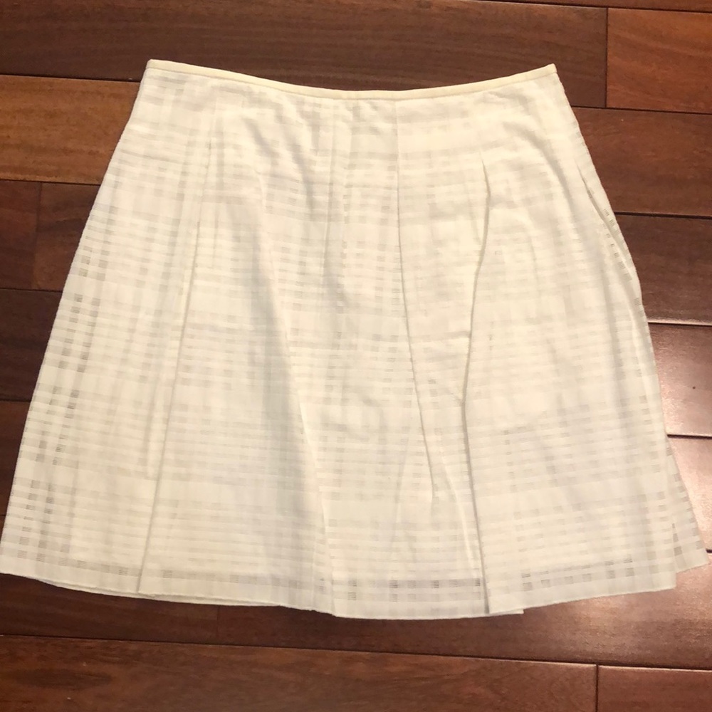 Vince skirt size 0